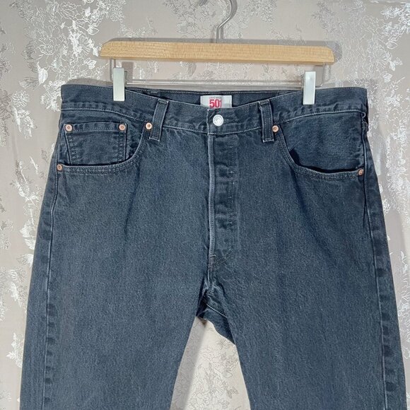 Levi's Original 501 Straight Leg Button Fly Black Jeans Denim Size 38 x 34 - Picture 2 of 5